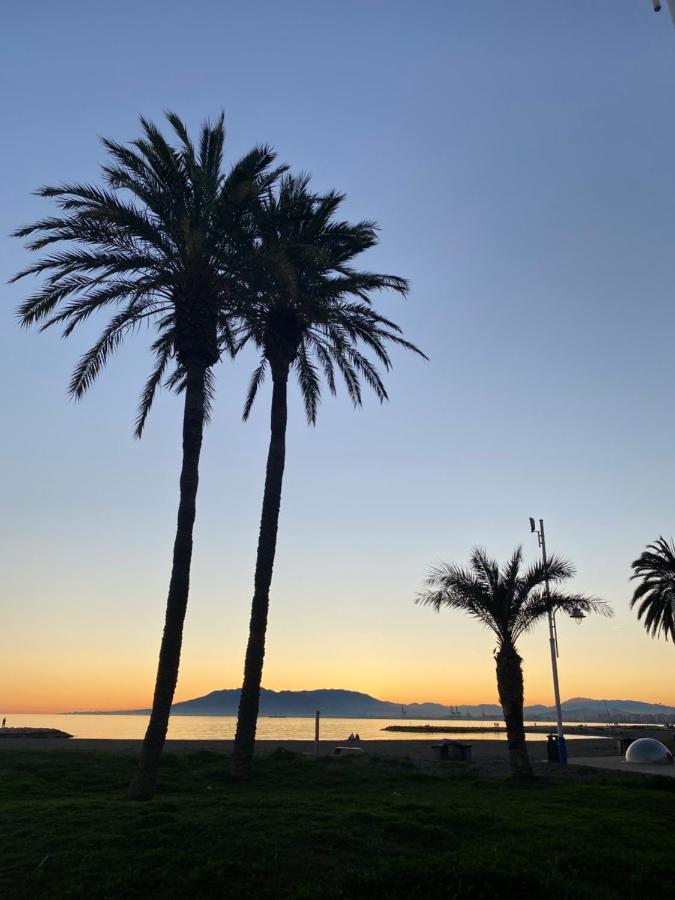 Casa Carmen Primera Linea De Playa Málaga Esterno foto